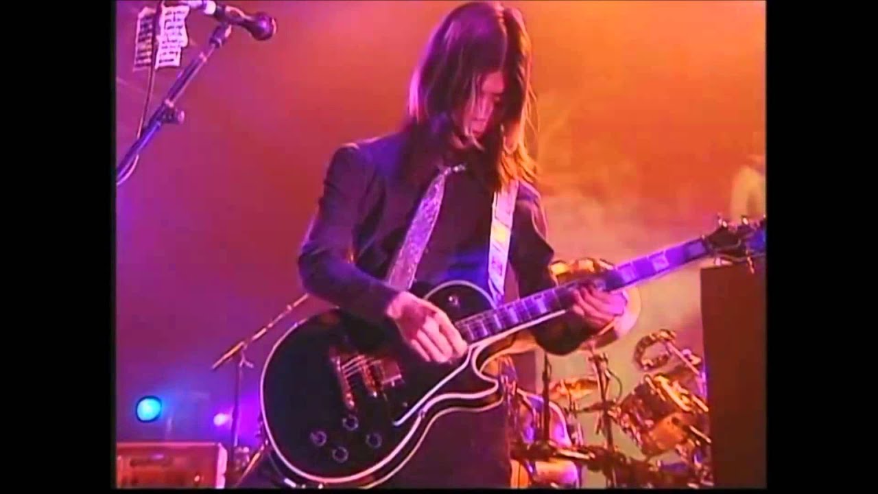 [HQ] The Smashing Pumpkins - Live at Brixton Academy 1996 - YouTube