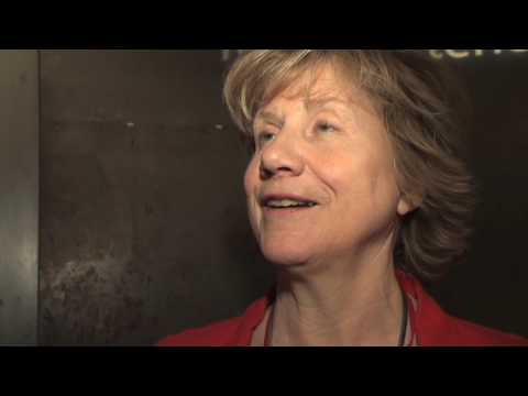 Gerd- Liv Valla på gamle tomter