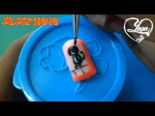 Vídeo relacionado con XONOR Halloween cortó Las Manos los pies Conjunto de Piezas de Cuerpo Sangriento y Aterrador Decoraciones de Accesorios de Halloween, 4 Piezas (pies y Manos) (Negro)
