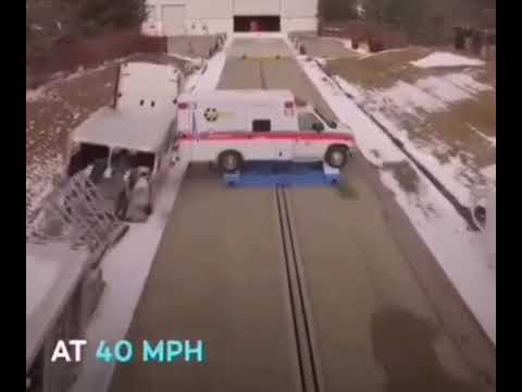 Braun ambulance crash test 💥#technology #new #experiment