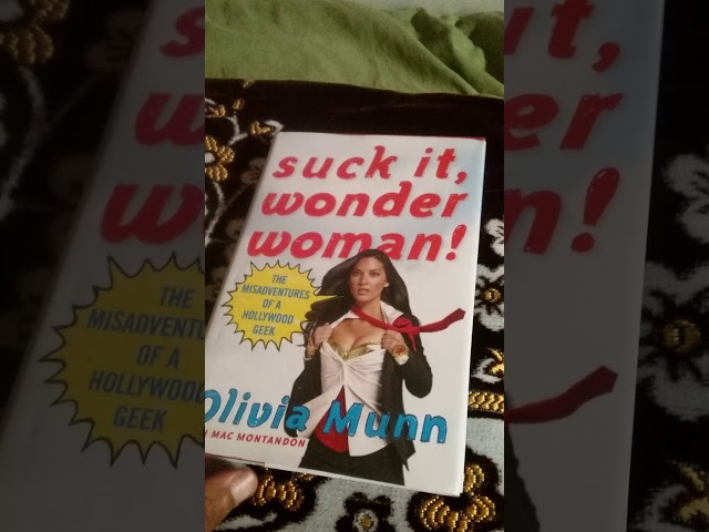 Vídeo relacionado con Suck It Wonder Woman: The Misadventures of a Hollywood Geek