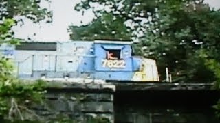 preview picture of video 'CSX Train in Patapsco Valley State Park'