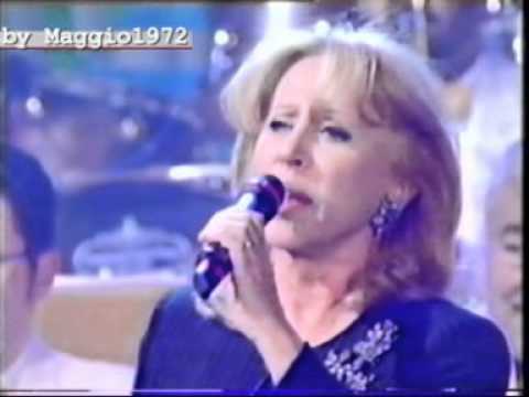 Betty Curtis - Cantando con le lacrime agli occhi