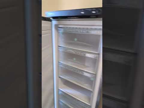 Fridge and freezer - Image 2