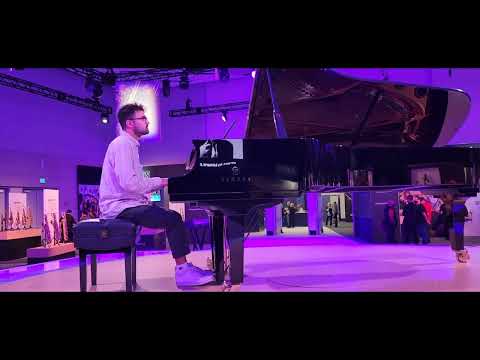 NAMM 2022 - Beautiful Yamaha room, complete w Grand Piano played by Ben Dabiri