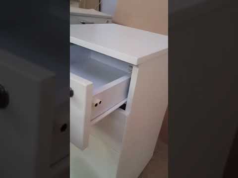 3 drawer mobile pedestal