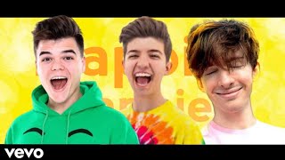 Download lagu Jelly Preston & Flamingo Sing Happier By Mashmellow mp3