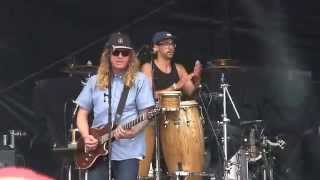 The Dirty Heads at Hangout Fest- &quot;Hear You Coming&quot; (1080p) Live on 5-15-2015