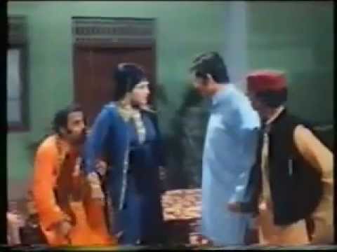 Funny Munawar zareef scene in pakistani comedy film shareef badmash | munawar zareef comedy