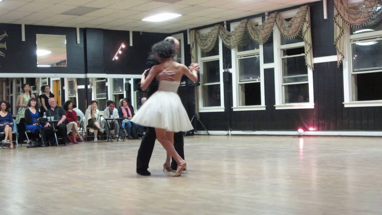 Nick Jones and Diana Cruz, "Milonguero Viejo", 2/3