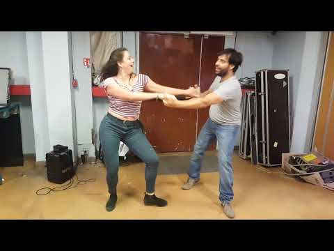 Démonstration improvisée de Rock 4 Temps - Johanne & Cédric - Rock 4 You