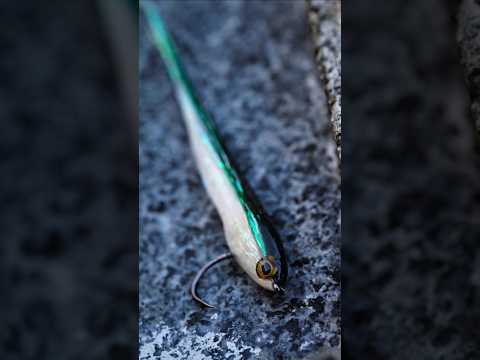 60-second Fly Tying Tutorial  - The Surf Candy Sandeel🐟Perfect for hungry summer trout!🎣 #flytying