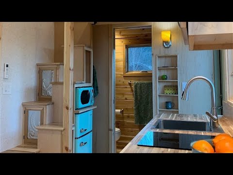 This Tiny House Is Only 16' But Has An Amazing Layout