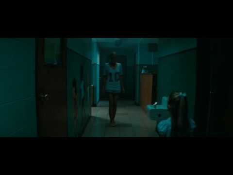 A Nightmare on Elm Street (Clip 'Here I Come')