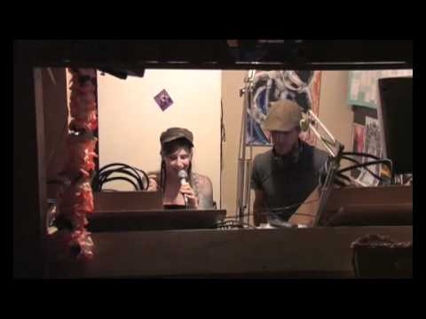 Jinja Cat LIVE @ Tractor