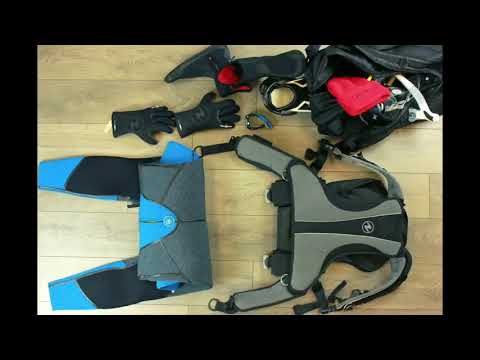 Video Review of the Aqua Lung Explorer II Folder Bag