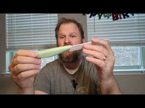 Review of Ceramic Chef Knife, 6-Inch Ceramic Kitchen Knife