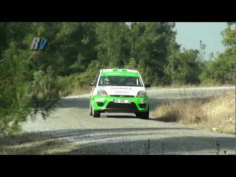 Yeşil Bursa Rallisi  2011 / Burcu Burkut Erenkul - Ceren Ergun / Ford Fiesta ST
