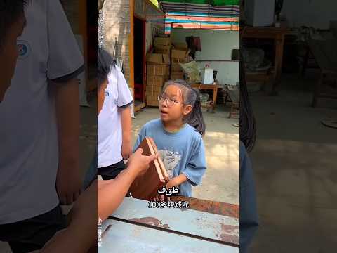 اشترت لوحة بـ 500 روبية… لكن ما فعله هذا النجار أبكى الجميع 😭❤️~#shorts