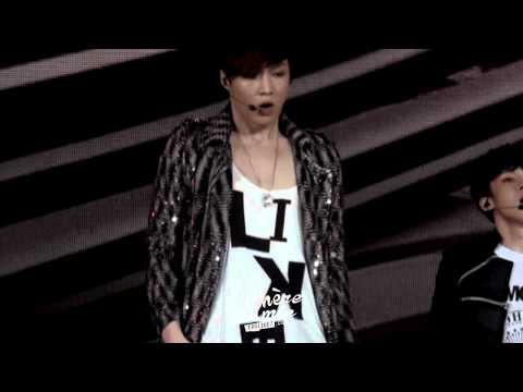 [Chère Mamie]121123 SMT IN SINGAPORE - Hold on you