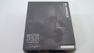 Video thumbnail for First Look: Master Tracks XC by Calvin Harris Unboxing by Hi-Fi Insider