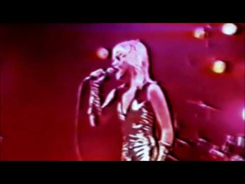 THE RUNAWAYS "Neon Angels on the Road to Ruin" Live in Japan 1977 (HQ Audio)