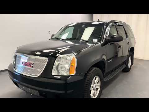 2014 GMC Yukon 4WD 4dr SLE in Black for sale at Davis GMC Buick Lethbridge in Lethbridge, AB