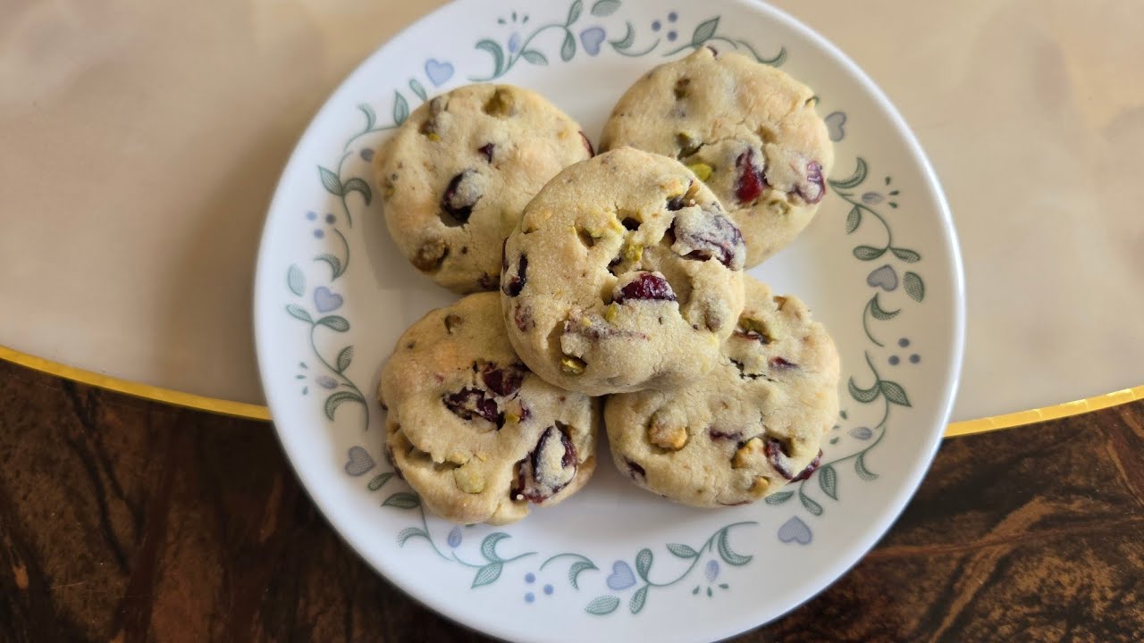 Easy Eggless Cranberry Pistachio Nankhatai Biscuits Recipe l 🇨🇦