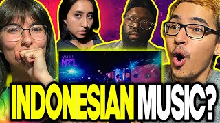Download lagu INDONESIAN RAP? | Musicians FIRST TIME REACTION To Tenxi, suisei & Jemsii - mejikuhibiniu mp3