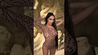 tiger and tight #hotgirls#bikini#milf#mallu#stepmom#horny#mom#desi#bhabhi#bhojpuri