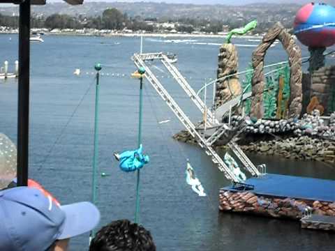Seaworld Cirque De la Mer~Amphibia Act