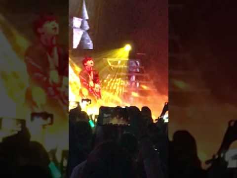 032617 SHINee World V Los Angeles - Taemin Goodbye