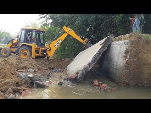 JCB Backhoe Unable to Pull Bridge Slab - JCB Working Video