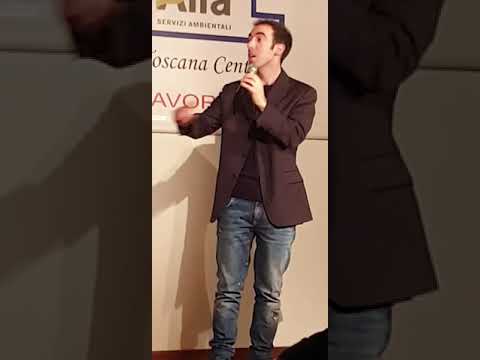 Lorenzo Andreaggi canta per Narciso Parigi