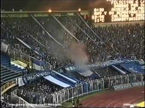 "Dale Millos - Comandos Azules" Barra: Comandos Azules &bull; Club: Millonarios
