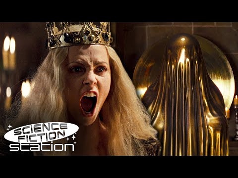 Queen Ravenna Invades The Kingdom | Snow White & The Huntsman (2012) | Science Fiction Station