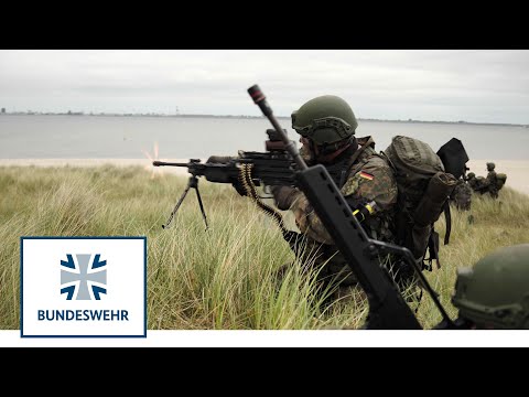 Deutsche Marine | Amphibische Operation (3/3) | Feindkontakt | Bundeswehr