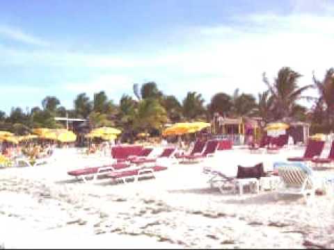 Clara Morgane vacances Saint martin Ft Loard Kossity