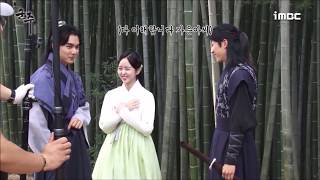 [Eng Lyrics] Yoo Seung Ho ❤ Kim So Hyun - She Was Attracted (자꾸만 끌려)