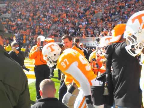 Tennessee vs. Kentucky!!!! Through the T!!!!