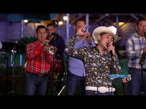 Romeo Beltran Ft. Banda Los Tierra Blanca - Sali A Buscarle (En Vivo 2021)