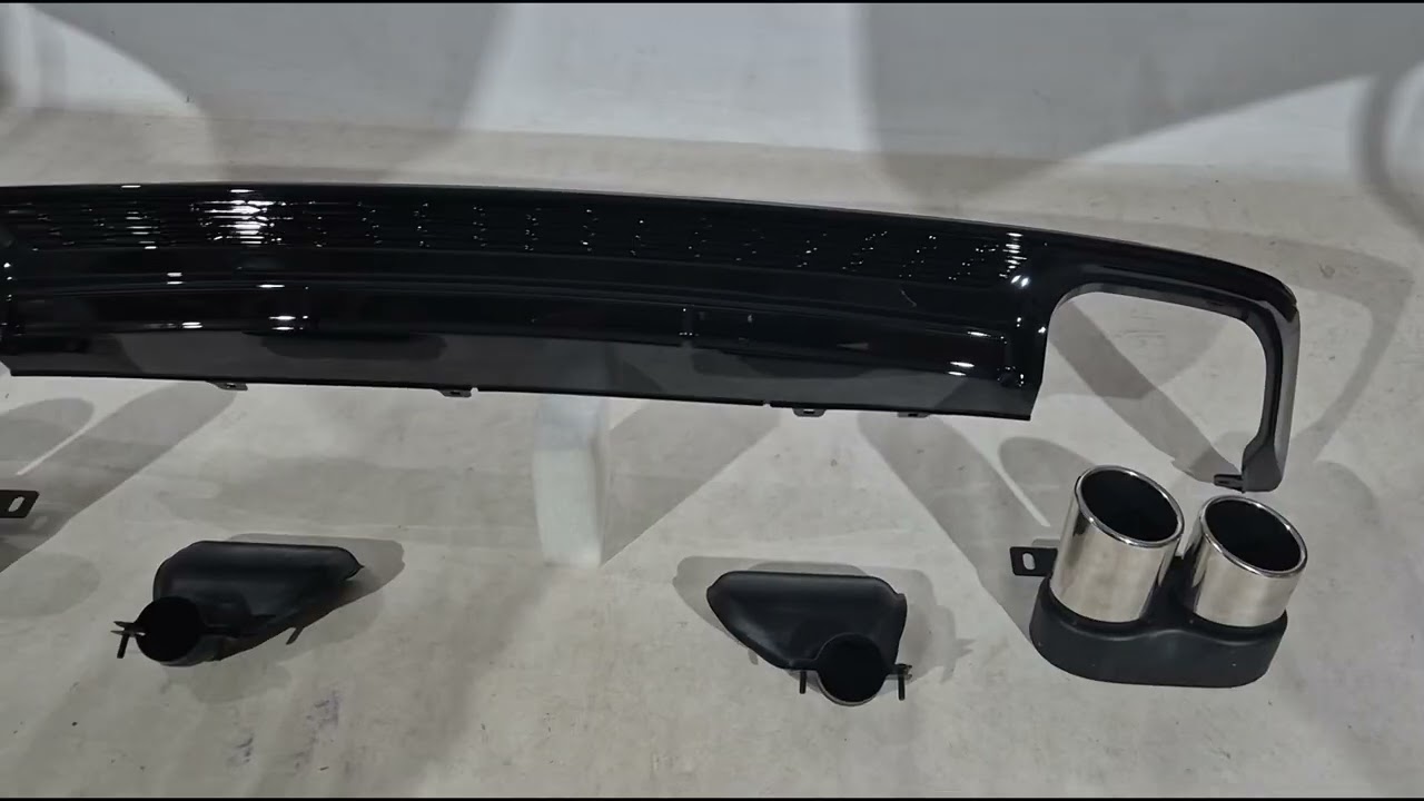 Задній дифузор з насадками S-Style (для Base) Video 2