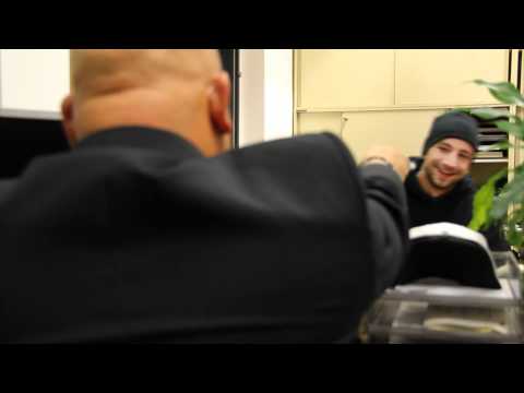 Rocoulet - Promovideo für ''VORSCHUSS'' (FREE DOWNLOAD @ DIVINITUS.AT)