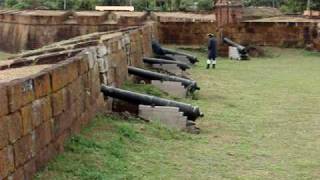 preview picture of video 'Tiro de Canhão Historico Real Forte Principe da Beira (Costa Marques Rondônia)'