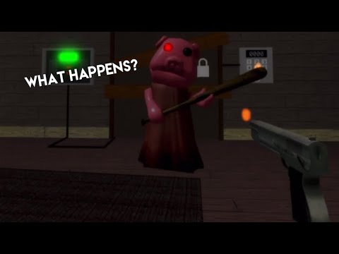 WHAT HAPPENS WHEN YOU SHOOT 2D GURTY IN PIGGY!!