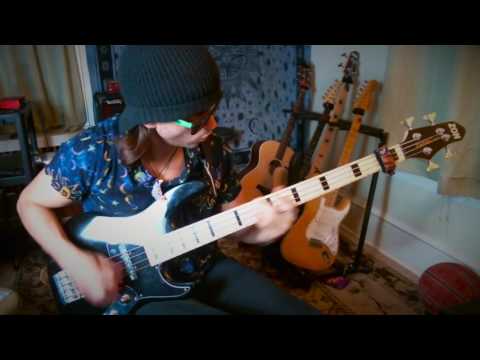 FUNKIEST BASS JAM! Cody Wright "FUNK FUNKO POTAMUS"