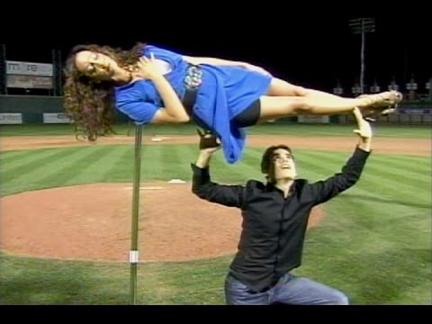 Michael Grandinetti Magic - Stadium Levitation With A 360 Degree View