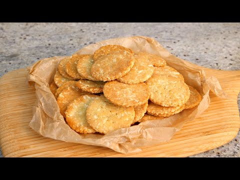 How to make keto vegan cheese crackers (with oat fibre option)