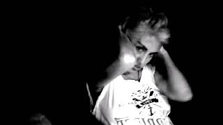 Nina Nesbitt - Hold You