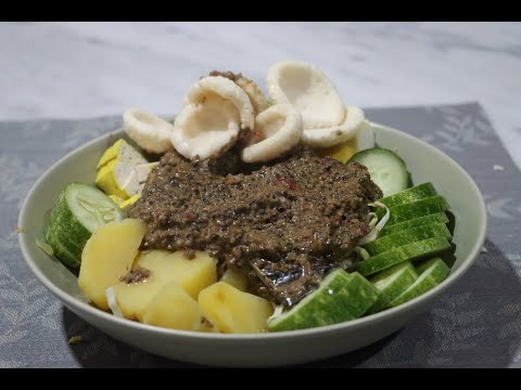 Gado Gado -- Indonesian Vegetables in Peanut Sauce